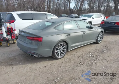 2025 Audi A5 Sportback Premium 45 Tfsi S Line Quattro S Tronic z USA, uszkodzony, nr VIN WAUDACF54SA008423